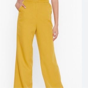 NWT Nasty gal suits you wide leg pants size 4 (usa) mustard color